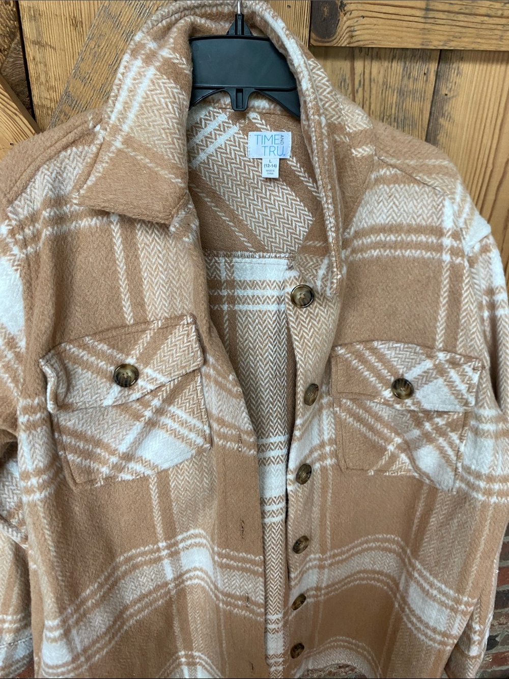 New with tags Time and Tru Women's Tan & White Plaid Utility Shacket